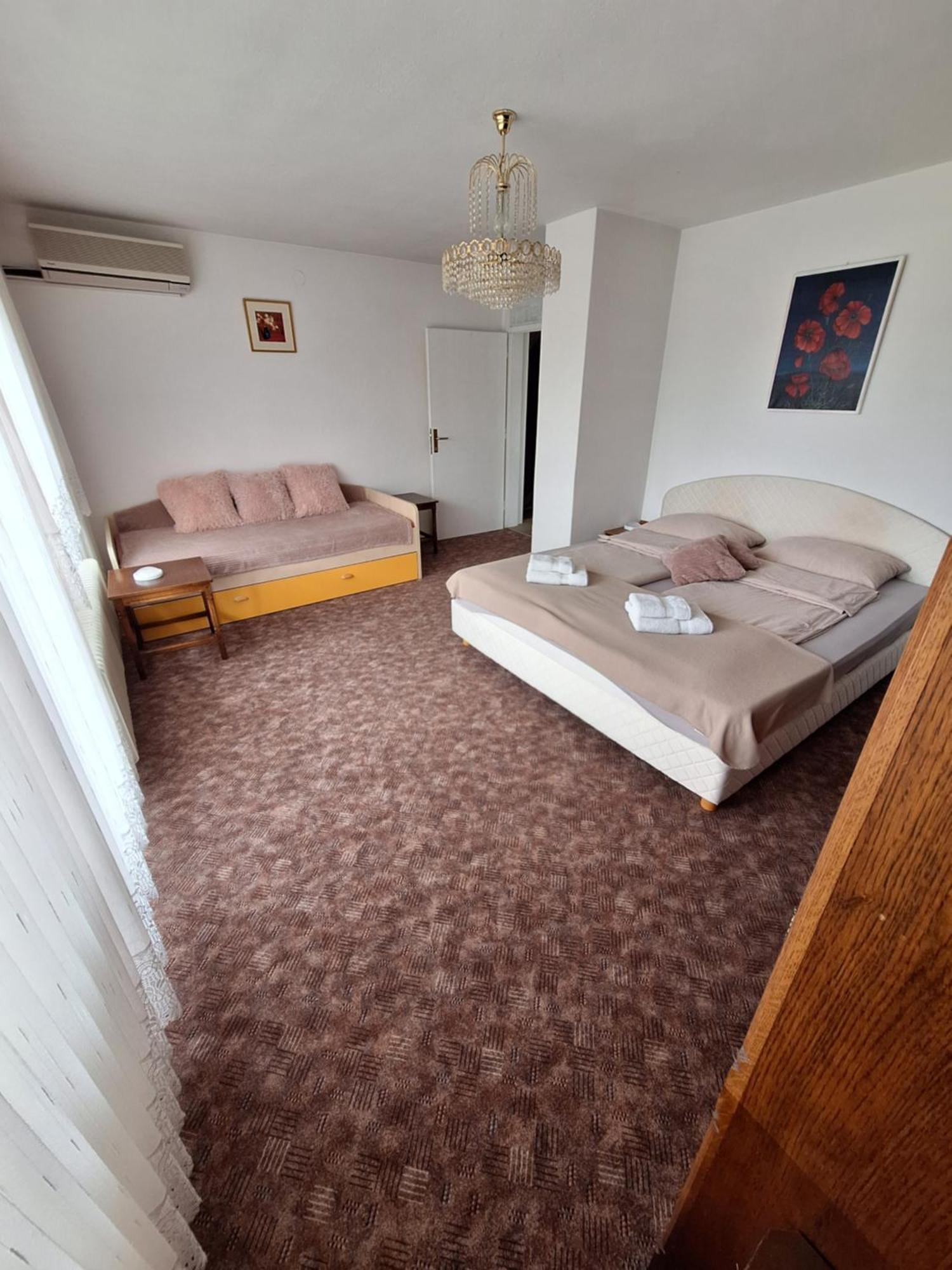 Apartmaji Mojca Krize Exterior photo